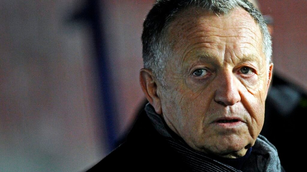 6087d6bb1fd31_5f2ade12d7736_jean-michel-aulas-football-ligue-1_2065d4d96f6b2328d881347c4c80b23c.jpg