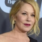 Christina-Applegate-1200.jpg