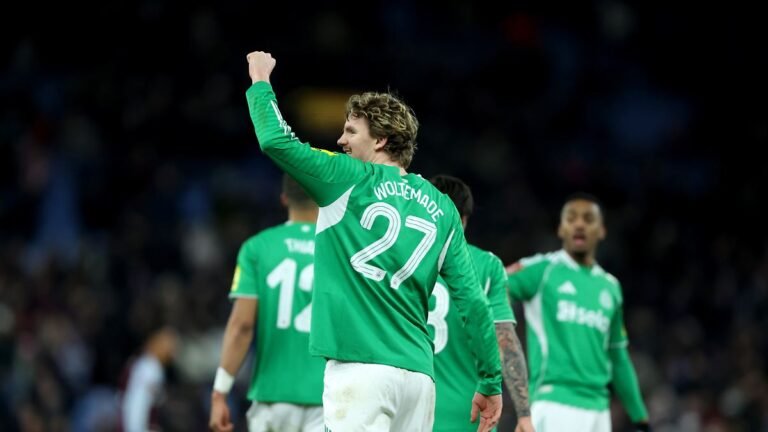 Fussball-Maenner-FA-Cup-England-Aston-Villa-Newcastle-United-Nick-Woltemade-von-Newcastle-United-fei.jpeg