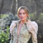 LONDON-ENGLAND-FEBRUARY-04-Margot-Robbie-attends-the-Withering-Heights-London-Photocall-at-Spencer-H.jpeg
