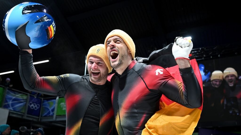 Olympia-Olympische-Winterspiele-Mailand-Cortina-2026-Bob-Zweierbob-Maenner-Durchgang-4-im-Cortina-Sl.jpeg