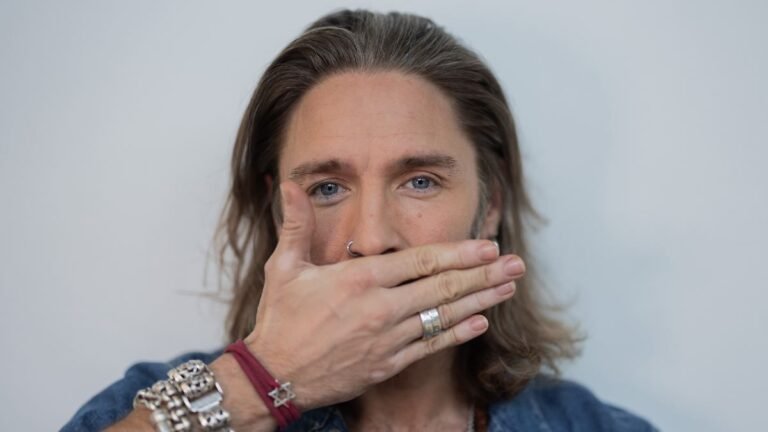Saenger-Gil-Ofarim-Dschungelkoenig-2026-der-RTL-Fernsehshow-Ich-bin-ein-Star-Holt-mich-hier-raus-ist.jpeg