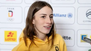annika-morgan-dosb-olympiakader-snowboard-verband-deutschland-svd-snowboard-race-beim-interview-port.webp