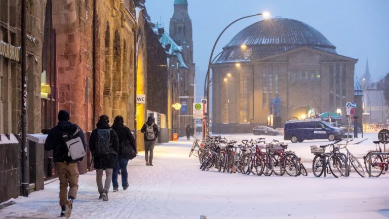 auch-in-hamburg-liegt-schnee.jpg