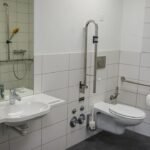 barrierefrei-badezimmer-100.jpg