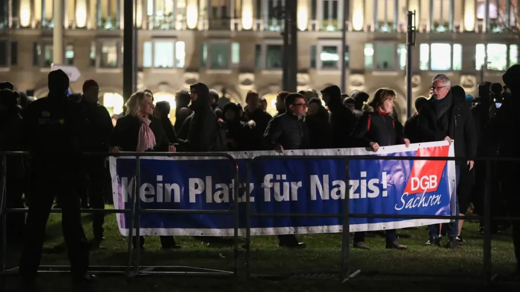 das-buendnis-dresden-wi-e-dersetzen-will-neonazis-beim-gedenken-an-die-zerstoerung-dresdens-keinen-r.webp