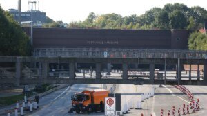 der-elbtunnel-archivbild-er-wird-am-kommenden-wochenende-nicht-passierbar-sein.jpg
