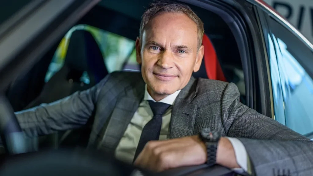 er-soll-bis-ende-2030-an-der-spitze-des-konzerns-bleiben-und-den-sparkurs-vorantreiben-vw-chef-olive.webp