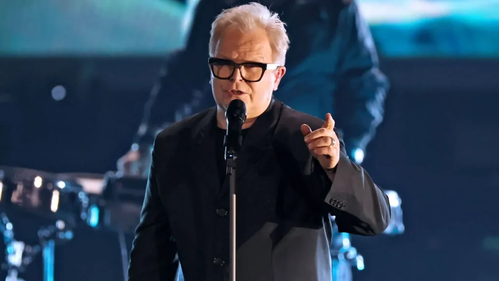 herbert-groenemeyer-bei-einem-auftritt-archivbild-am-10-februar-war-der-musiker-mit-seiner-akustikto.webp