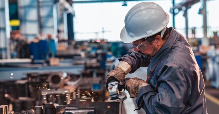 industria-U85587264730ehI-1440x752@IlSole24Ore-Web.jpg