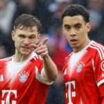 joshua-kimmich-fc-bayern-muenchen-06-und-jamal-musiala-fc-bayern-muenchen-10-im-dialog-deutschland-f.webp