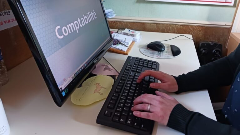 l-amrf-lance-une-nouvelle-formation-secretaire-de-mairie-en-zone-rurale-698bb61dac2d0088728780.jpg
