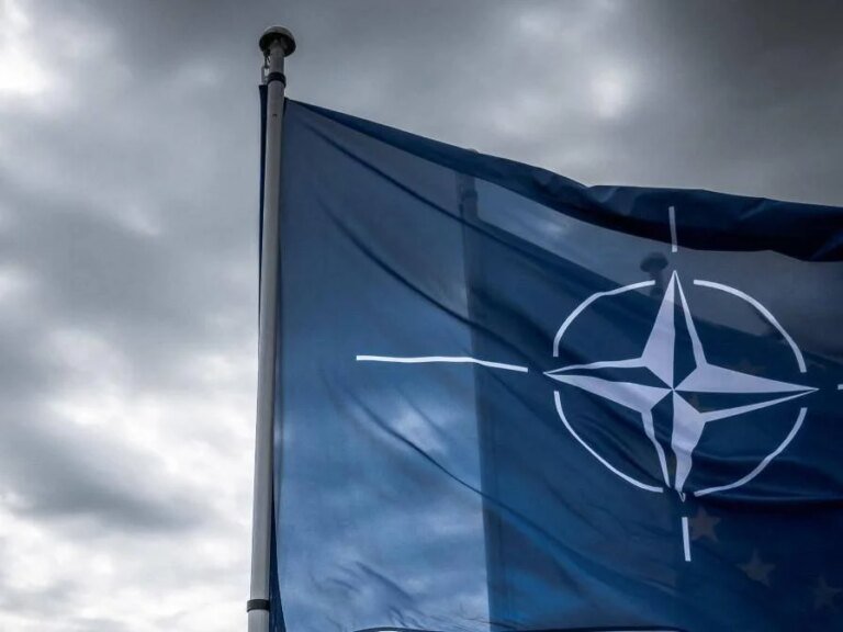 nato_bandiera5_fg_ipa.jpeg