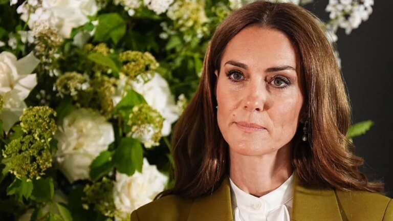 prinzessin-kate-sie-hatte-am-dienstag-einen-soloauftritt.jpg