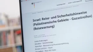 reisewarnung-fuer-israel-auf-der-website-des-auswaertigen-amtes-travel-warning-for-israel-on-the-web.webp
