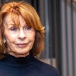 senta-berger-archivbild-die-schauspielerein-stuerzte-vor-einer-lesung.jpg