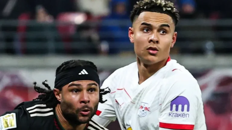 serge-gnabry-fc-bayern-muenchen-7-gegen-antonio-nusa-rb-leipzig-7-1-fussball-bundesliga-saison-2025.webp