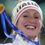 uebergluecklich-francesca-lollobrigida-mit-der-goldmedaille-nach-ihrem-olympiasieg.jpg