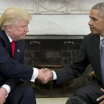 us-praesident-barack-obama-und-sein-nachfolger-donald-trump-beim-handshake-im-weissen-haus-in-washin.webp