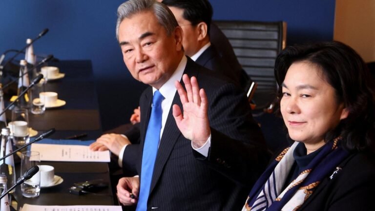 wang-yi-128.jpg