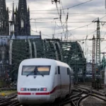 zuege-zwischen-deutz-und-dem-koelner-hauptbahnhof-symbolfoto-die-stoerung-betraf-laut-einem-bahnspre.webp