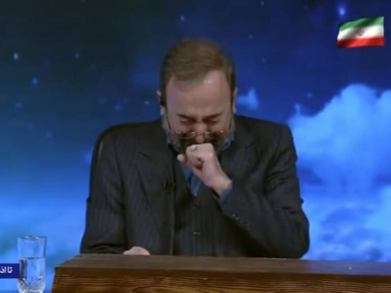 1772363570-pianto-conduttore-tv-iraniana.JPG