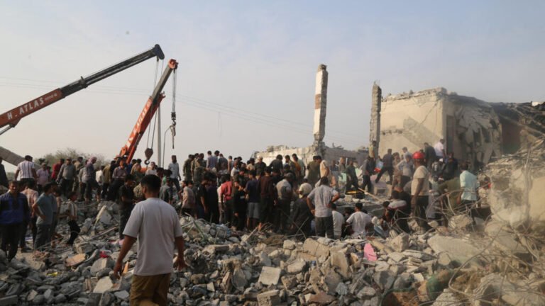 2026-02-28T202409Z-693359136-RC2VCI9F2512-RTRMADP-3-IRAN-CRISIS-SCHOOL-AFTERMATH.jpg