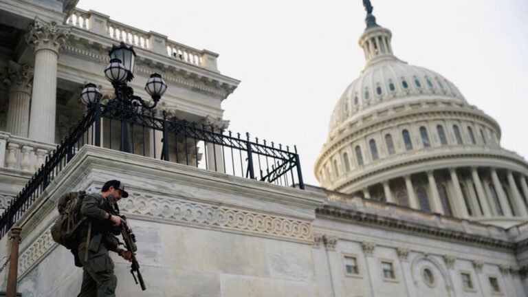 2026-03-05T223628Z-47119707-RC2MYJAK3MR8-RTRMADP-3-IRAN-CRISIS-USA-CONGRESS.jpg