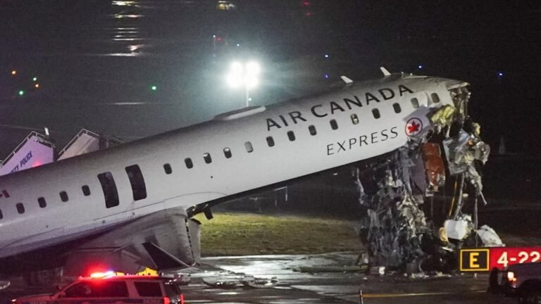 2026-03-23t061637z-1644570569-rc26akavkrlz-rtrmadp-3-usa-crash-air-canada-jpg.jpeg