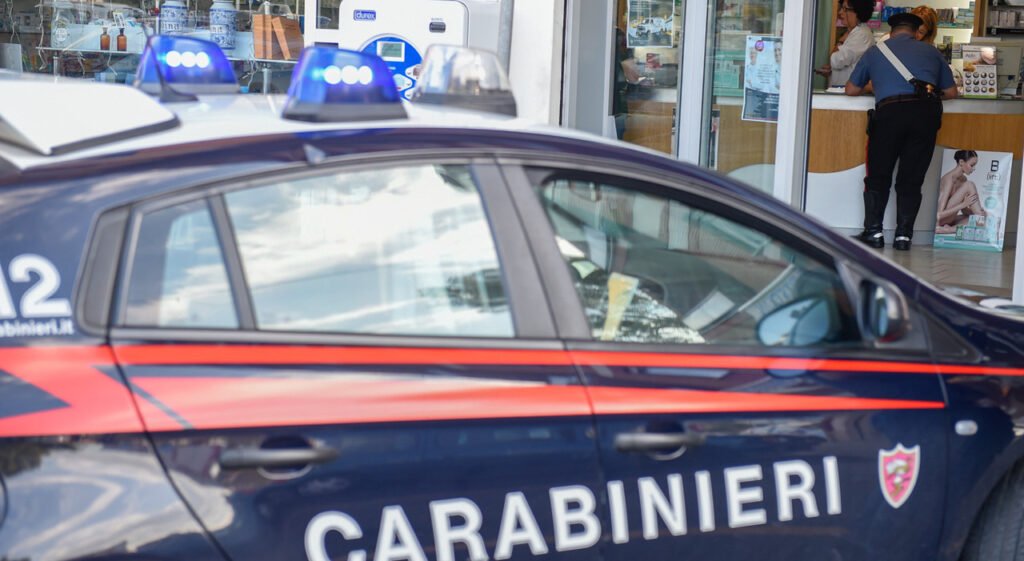 9388447_28223044_7600761_29215757_carabiniere_ferito_strada_soccorso_bagnalesi.jpg
