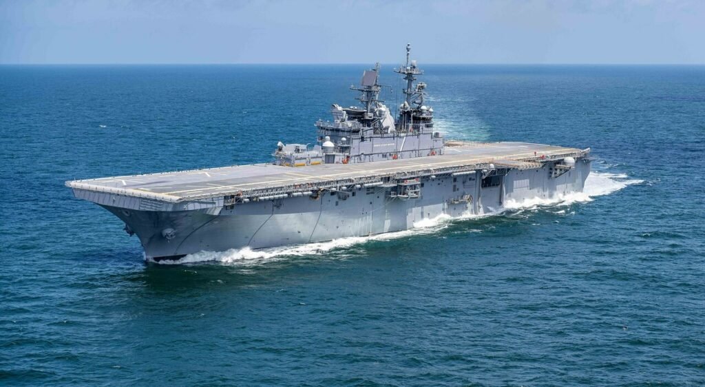 9414204_13190434_uss_tripoli_lha_7_underway_in_the_gulf_of_mexico_on_15_july_2019_190715_o_n0101_115.jpeg