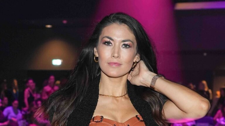 Fiona-Erdmann-bei-der-Fashion-Show-von-Marcel-Ostertag-als-Teil-der-We-4-Fashion-Day-anlaesslich-der.jpeg