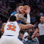 Mar-4-2026-New-York-New-York-USA-Oklahoma-City-Thunder-center-Isaiah-Hartenstein-55-is-guarded-by-Ne.jpeg