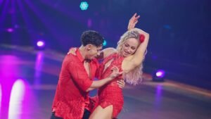 Milano-Saenger-und-Marta-Arndt-Profitaenzerin-tanzen-in-der-RTL-Tanzshow-Let-s-Dance-im-Coloneum.jpg