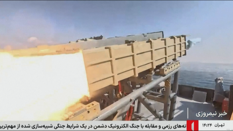 XX-NW-OOV-ECO-IRAN-ARMES-PROPAGANDE-MANENT-Laure-transfe3r.png