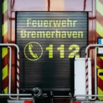 einsatzfahrzeug-der-feuerwehr-bremerhaven-symbolbild-der-mann-wollte-eigentlich-seinen-hund-aus-dem.webp