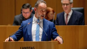 jan-bollinger-afd-der-landesvorsitzender-der-afd-in-rheinland-pfalz-und-spitzenkandidat-fuer-die-lan.webp