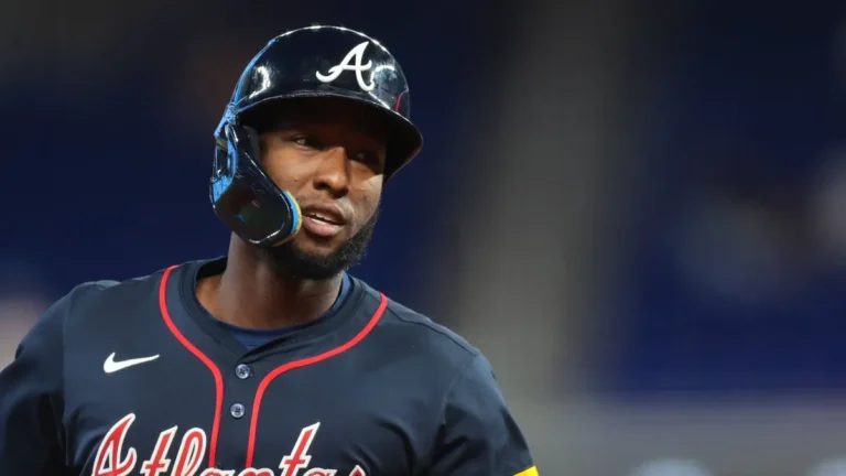 mlb-baseball-herren-usa-atlanta-braves-at-miami-marlins-aug-27-2025-miami-florida-usa-atlanta-braves.webp