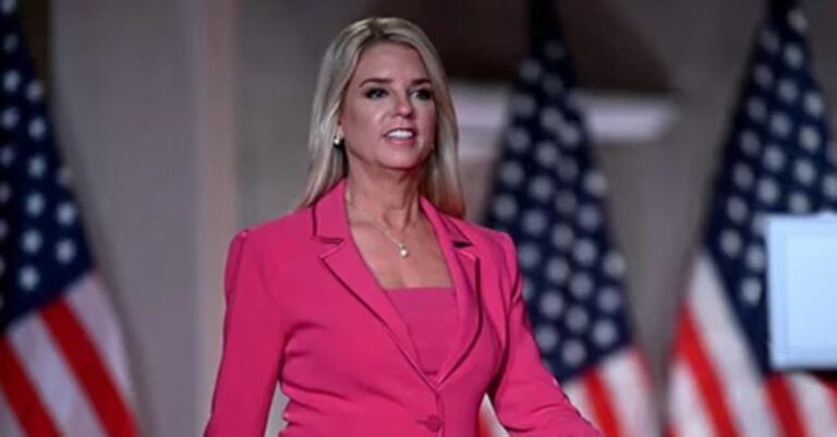 pam-bondi-U47787437282HXo-1440x752@IlSole24Ore-Web.jpg