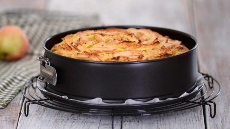 schnelles-rezept-fuer-leckeren-apfelkuchen.jpg