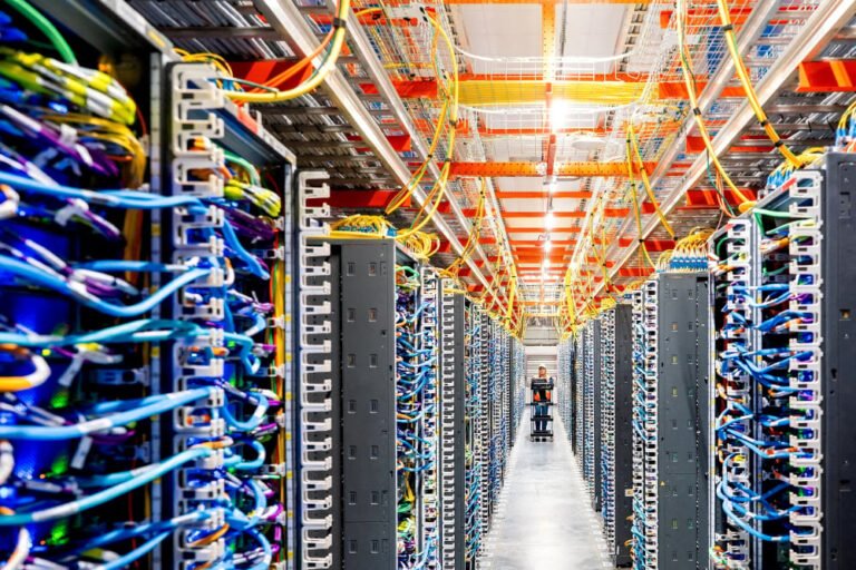 selon-amazon-ces-337-milliards-deuros-dinvestissements-devraient-generer-chaque-annee-lequivalent-de.jpeg