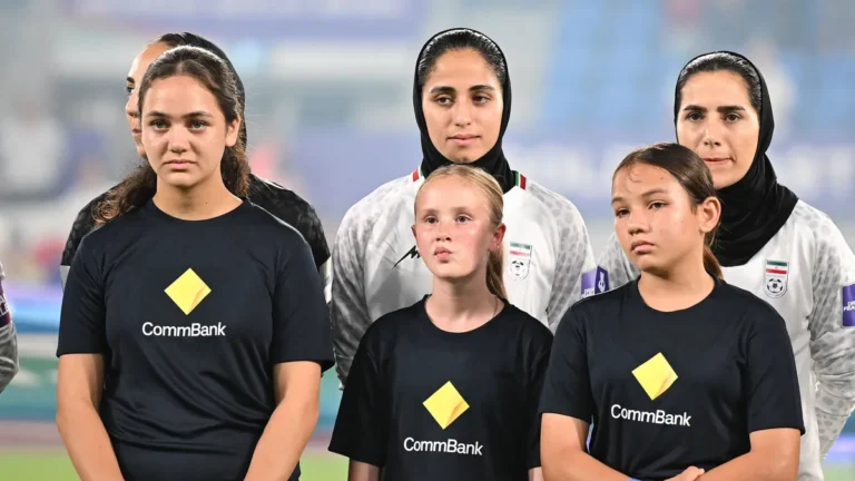 soccer-asian-cup-south-korea-iran-islamic-republic-of-iran-players-stand-during-the-iran-national-an.webp