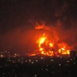 teheran-flammen-steigen-aus-einem-oellager-suedlich-der-hauptstadt-auf.jpg
