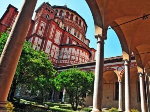 1507289702-santa-maria-delle-grazie-milano-fotolia.jpg