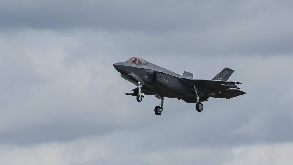1776570606_USAF-Military-take-off-at-RAF-Lakenheath-United-States-Air-Force-Lockheed-Martin-F-35-fifth-generati.jpeg