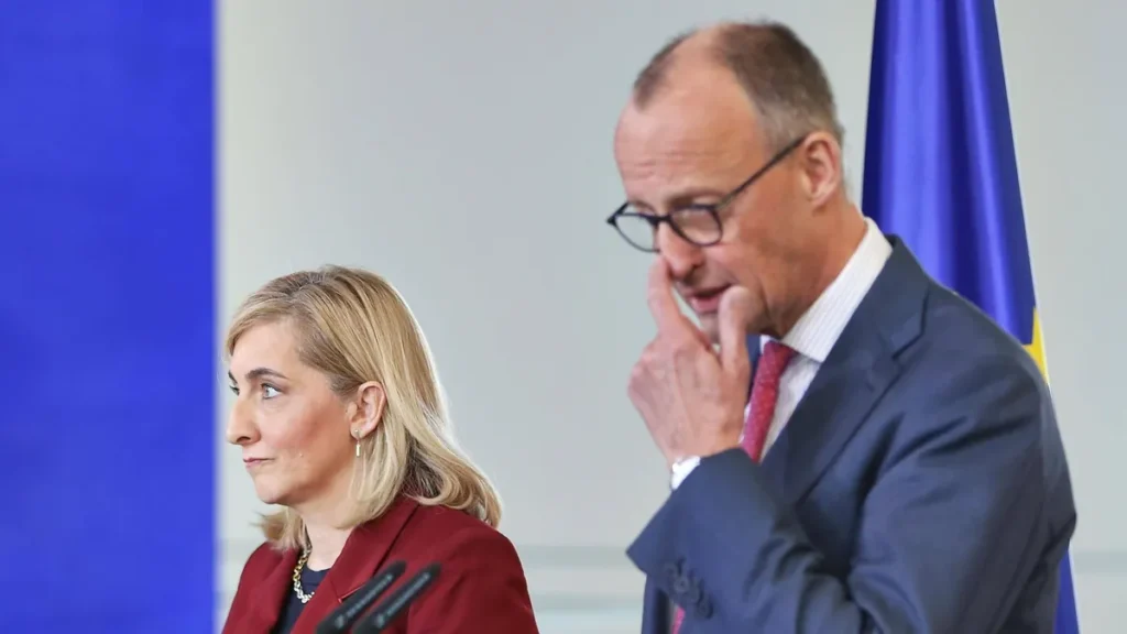 1777556646_berlin-deutschland-29-042026-bundeskanzleramt-pressekonferenz-nach-beschluss-der-gesundheitsreform-i.webp