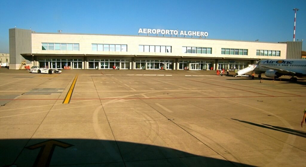 9468515_11154610_aeroporto_di_alghero_fertilia.jpg