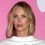 charlize-theron-mutter.jpg