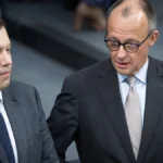 deutscher-bundestag-68-plenarsitzung-bundeskanzler-friedrich-merz-cdu-gemeinsam-mit-lars-klingbeil-b.webp