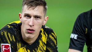 nico-schlotterbeck-der-abwehrspieler-steht-seit-2022-beim-bvb-unter-vertrag.jpg